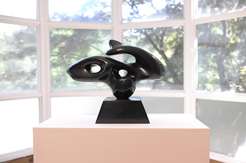 2.김정숙, 생生, 1956, 브론즈, 26×45×13cm, 모란미술관 소장