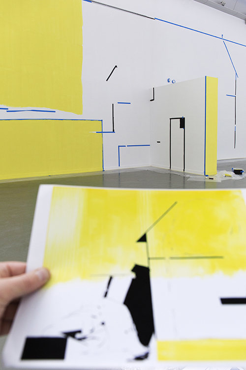 올리비에 노틀레, 딱딱한 벽, 즐거운 우리집(회화가 내게 편지를 쓰다), 2018, 벽에 페인트 이미지입니다